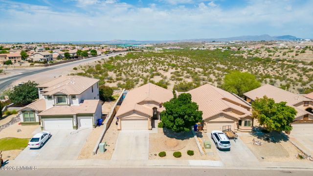 2507 Silver Hawk Avenue, Las Cruces, NM 88011