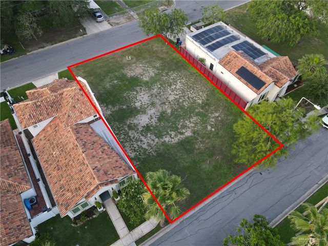 424 Cottonwood Avenue, Mcallen, TX 78501