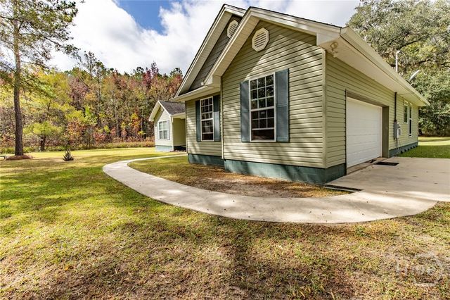 14261 US HIGHWAY 17, Townsend, GA 31331