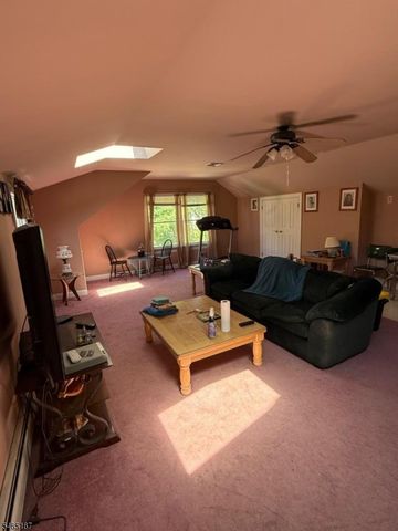 5 Indian Trl, Vernon Twp., NJ 07462
