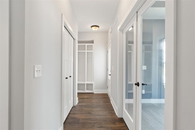 146 Ashley Court, Brooklyn, MI 49230