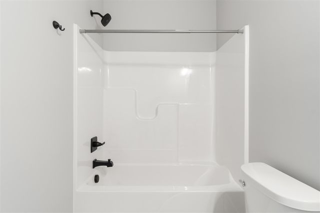 146 Ashley Court, Brooklyn, MI 49230