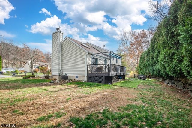 3 Lakeside Pl, Sparta Twp., NJ 07871