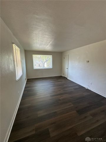102 E Norman Avenue, Dayton, OH 45405