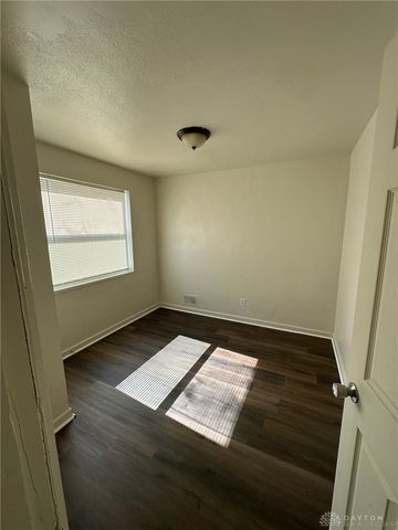 102 E Norman Avenue, Dayton, OH 45405