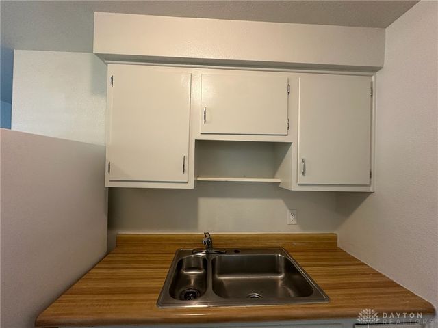 102 E Norman Avenue, Dayton, OH 45405