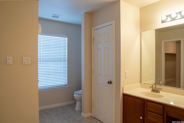 6721 Spearwood, Live Oak, TX 78233