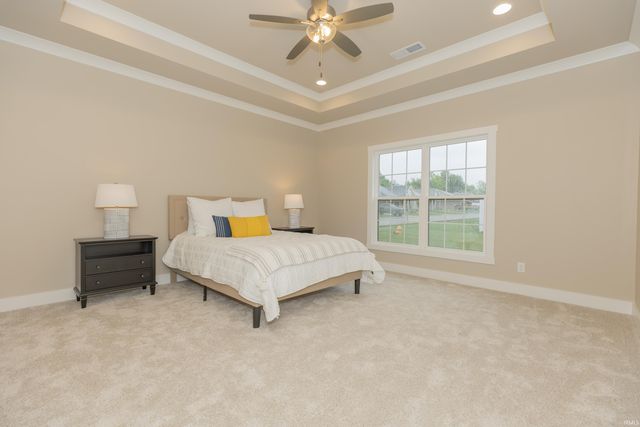 7065 Ironwood Circle A, Newburgh, IN 47630