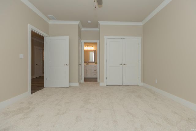 7065 Ironwood Circle A, Newburgh, IN 47630