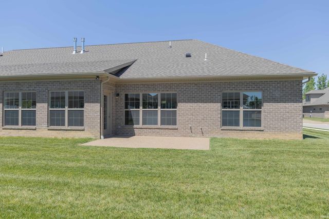 7065 Ironwood Circle A, Newburgh, IN 47630