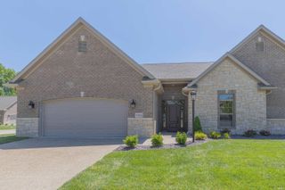 7065 Ironwood Circle A, Newburgh, IN 47630