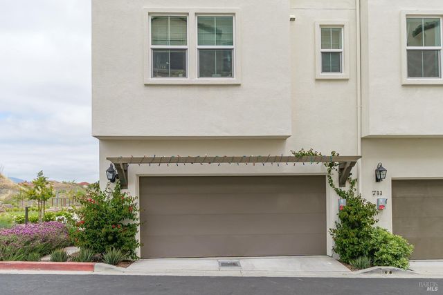 715 Rockview Rd, Novato, CA 94949