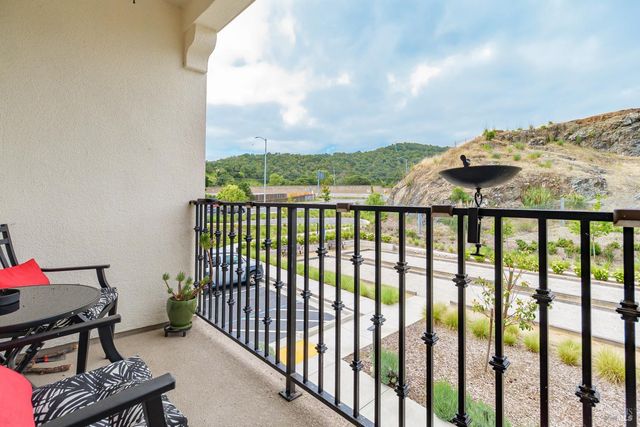 715 Rockview Rd, Novato, CA 94949