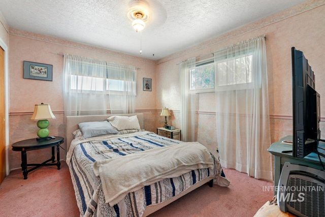 3254 E 4000 N, Twin Falls, ID 83301