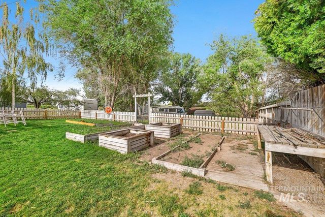 3254 E 4000 N, Twin Falls, ID 83301