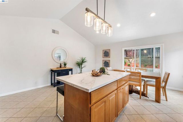 19435 YUMA ST, Castro Valley, CA 94546
