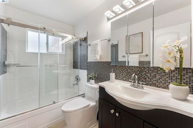 19435 YUMA ST, Castro Valley, CA 94546