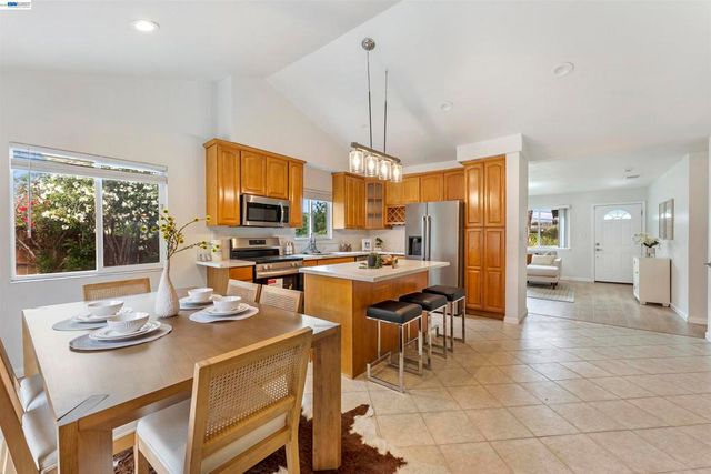 19435 YUMA ST, Castro Valley, CA 94546