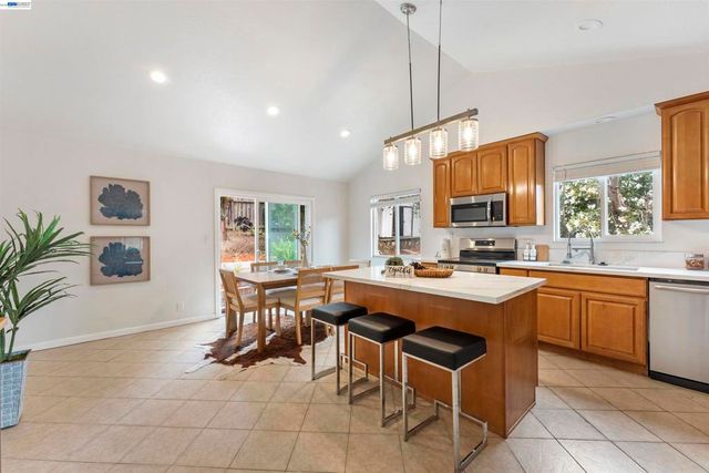 19435 YUMA ST, Castro Valley, CA 94546