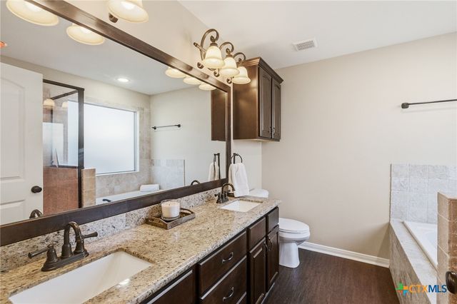 317 Tuscany Drive, Victoria, TX 77904