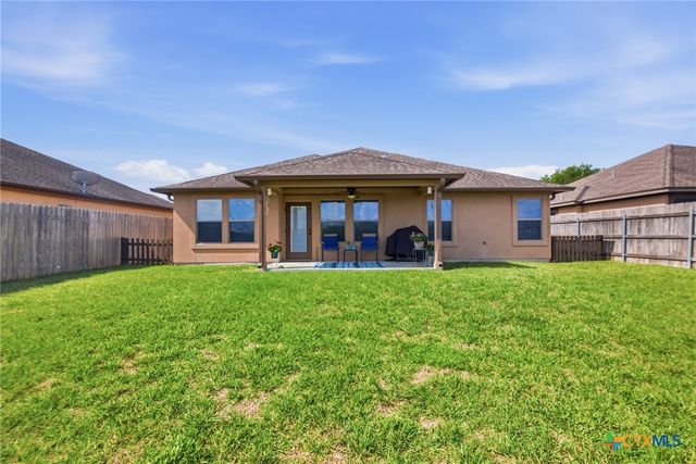317 Tuscany Drive, Victoria, TX 77904