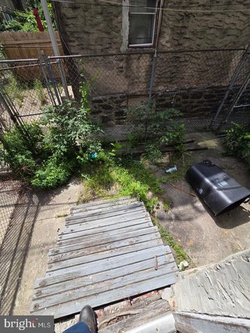 5026 BROWN ST, Philadelphia, PA 19139
