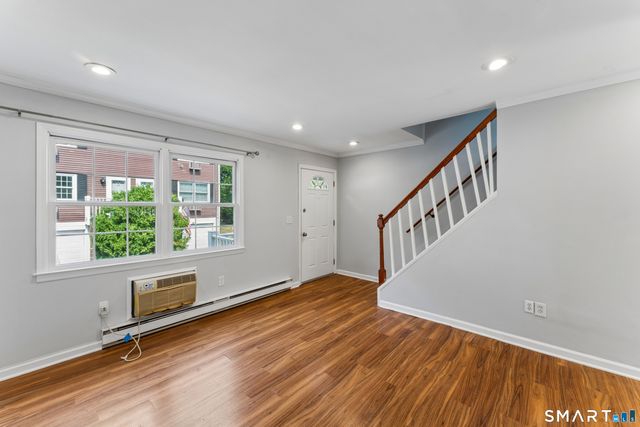 12 Camelot Drive E1, Norwalk, CT 06850