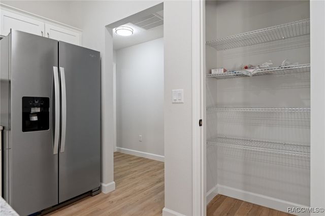 7671 N Maltese Drive, Citrus Springs, FL 34433