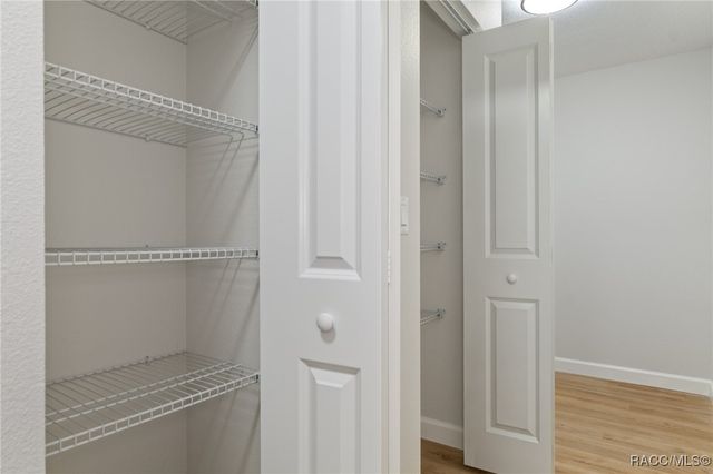 7671 N Maltese Drive, Citrus Springs, FL 34433