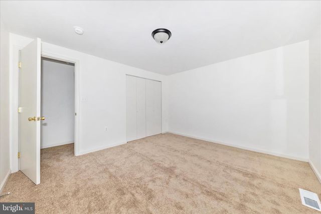 13303 COUNTRY RIDGE DR, Germantown, MD 20874