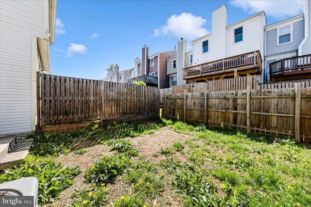 13303 COUNTRY RIDGE DR, Germantown, MD 20874