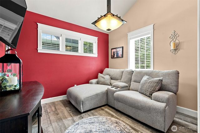 1720 52nd Avenue SE, Olympia, WA 98501