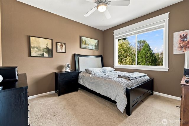 1720 52nd Avenue SE, Olympia, WA 98501