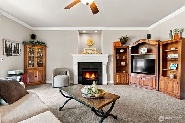 1720 52nd Avenue SE, Olympia, WA 98501