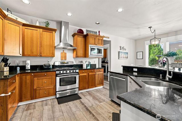1720 52nd Avenue SE, Olympia, WA 98501