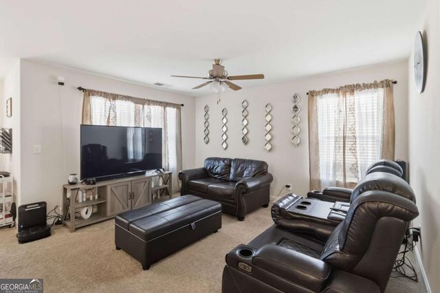 212 Sophie Circle 28, Locust Grove, GA 30248