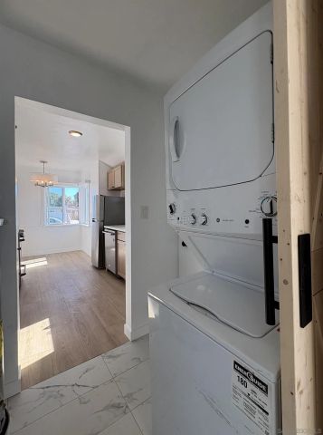 218-220 E Connecticut Ave, Vista, CA 92084