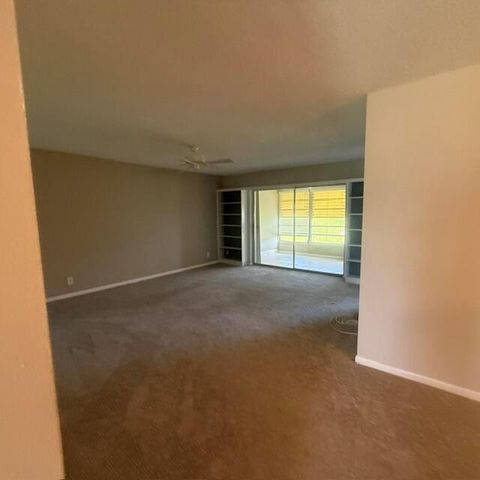 166 Lake Meryl Drive, West Palm Beach, FL 33411