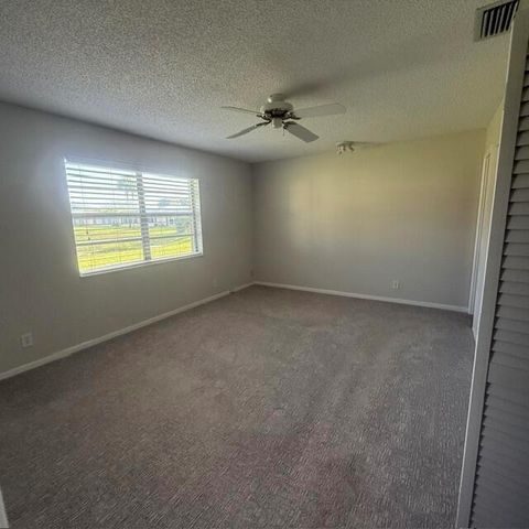 166 Lake Meryl Drive, West Palm Beach, FL 33411