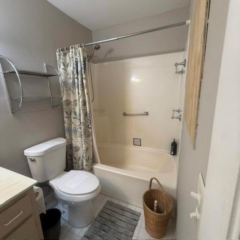 166 Lake Meryl Drive, West Palm Beach, FL 33411