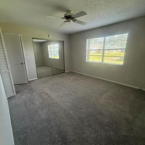166 Lake Meryl Drive, West Palm Beach, FL 33411