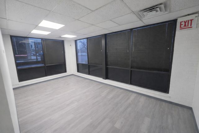 11750 S Western Avenue, Chicago, IL 60643