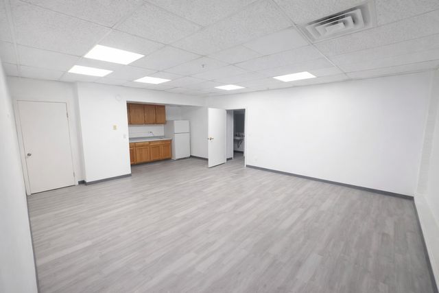 11750 S Western Avenue, Chicago, IL 60643