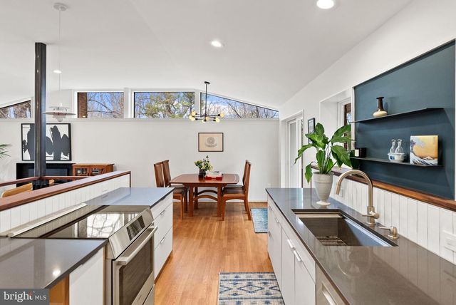 7405 ADD DR, Falls Church, VA 22042