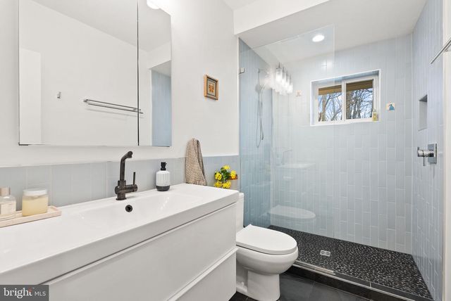 7405 ADD DR, Falls Church, VA 22042