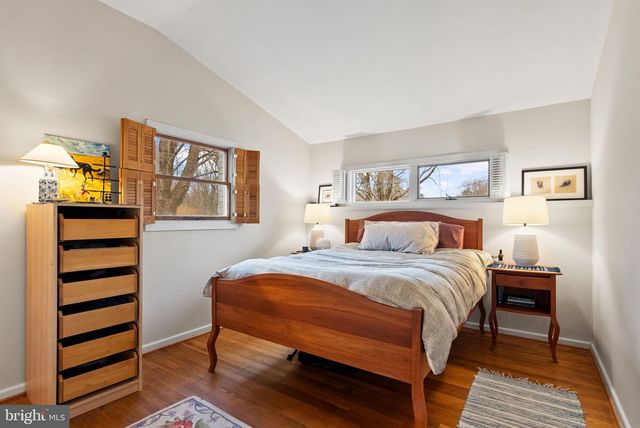 7405 ADD DR, Falls Church, VA 22042