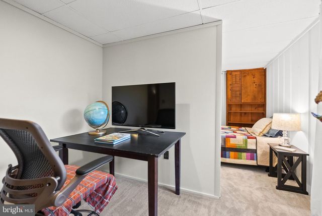 7405 ADD DR, Falls Church, VA 22042