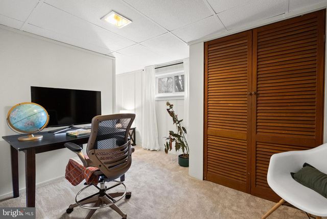 7405 ADD DR, Falls Church, VA 22042