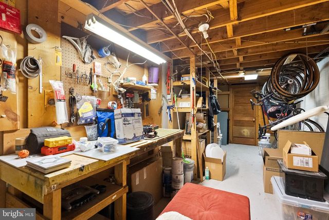 7405 ADD DR, Falls Church, VA 22042