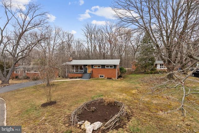 7405 ADD DR, Falls Church, VA 22042